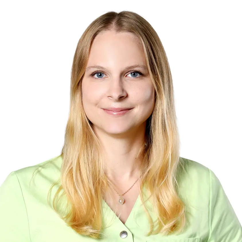 Svenia Tscheik